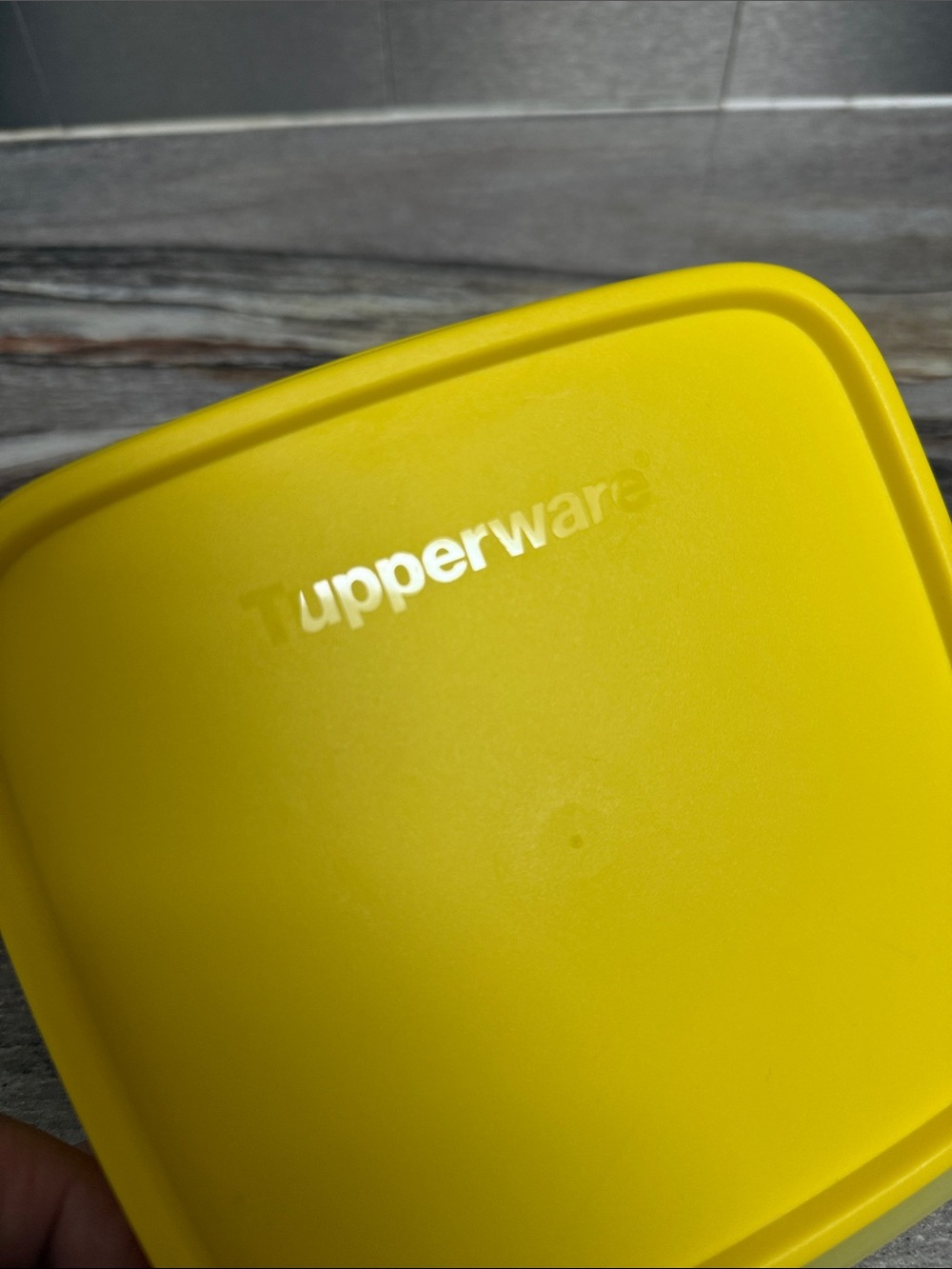 Tupperware Lunch Container - Picture 2 of 4